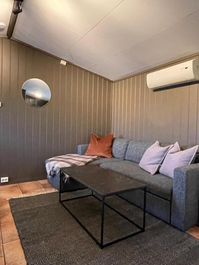 Skittenelv Lodge & Camping トロムソ エクステリア 写真